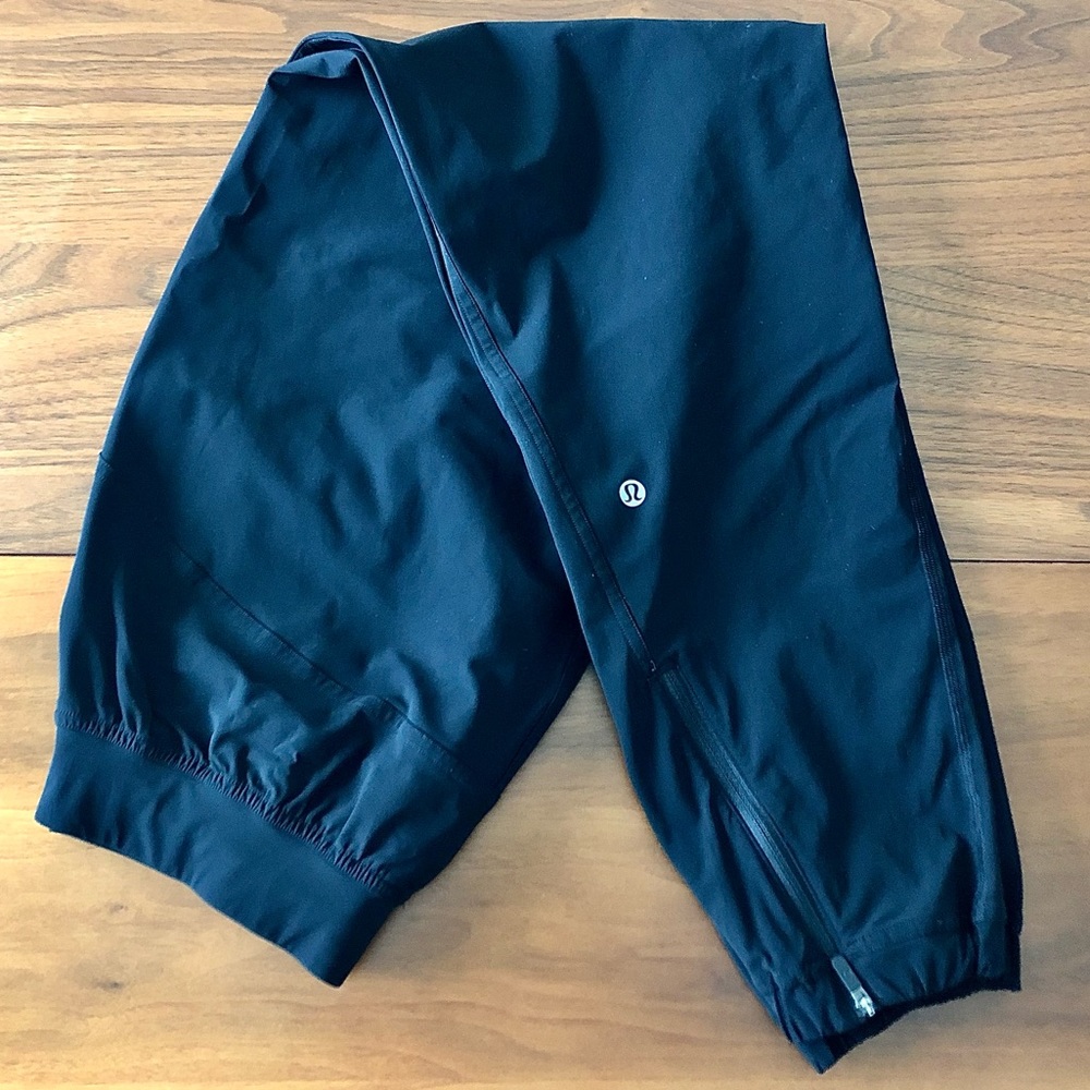 LULULEMON Joggers — EUC